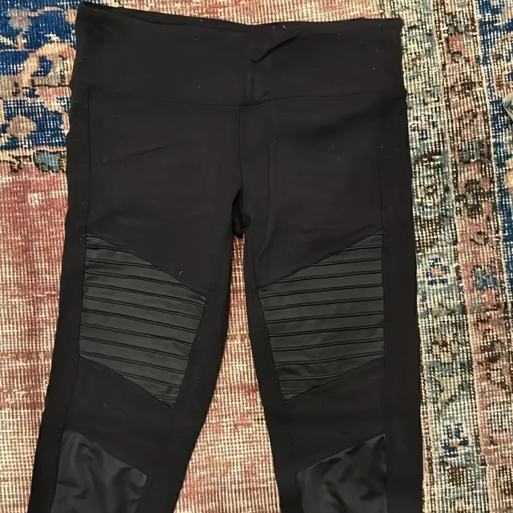 Alo Moto Leggings